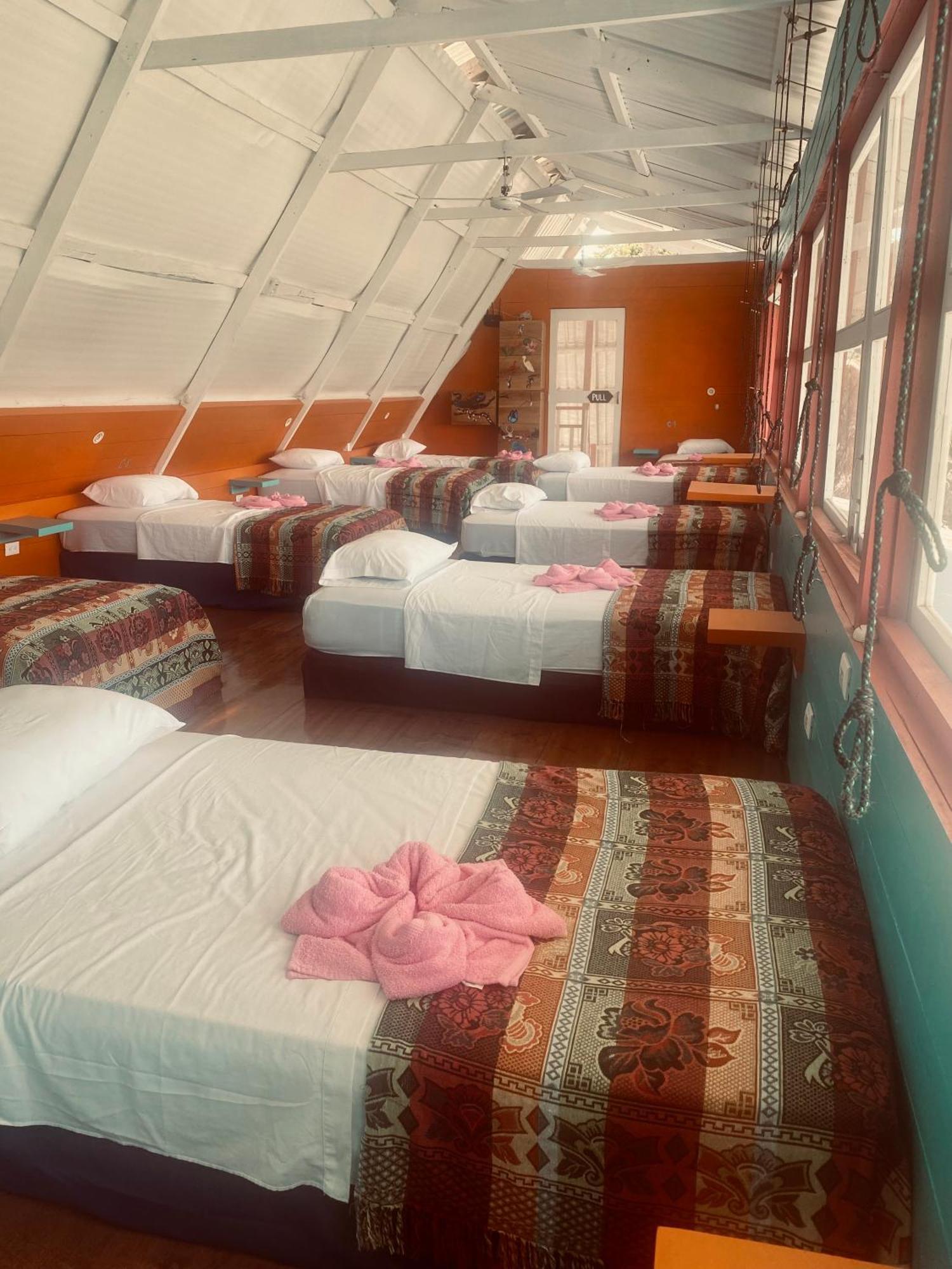 Hotel La Casa Rosada Lívingston 외부 사진