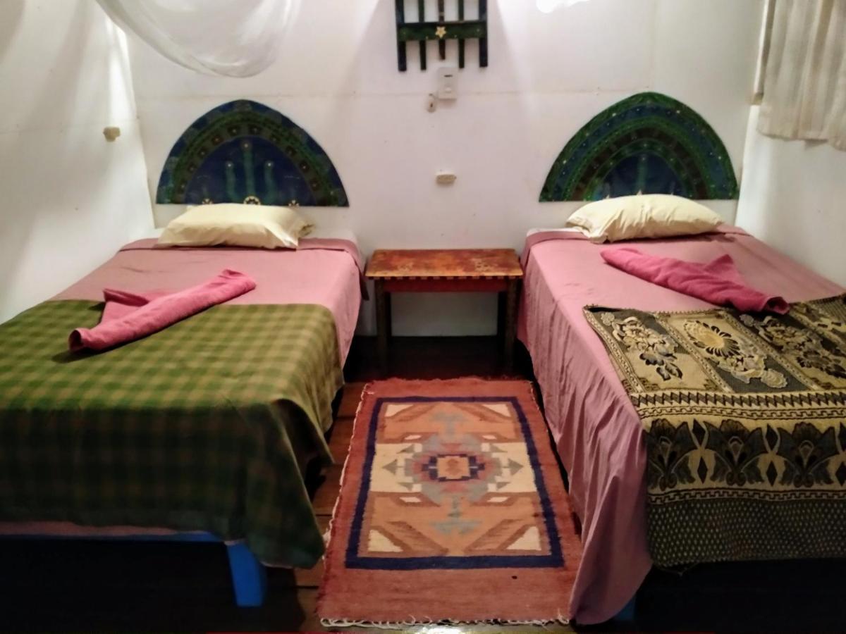 Hotel La Casa Rosada Lívingston 외부 사진